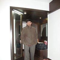 Rushikesh Kamat Satoskar的照片