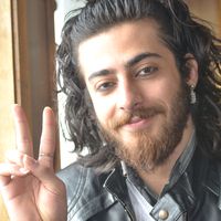 Baran Mutevazi的照片