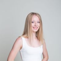 Anasyasia Simova's Photo