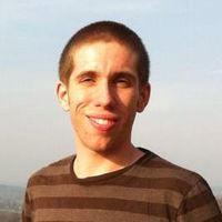 Oliver Lowe的照片