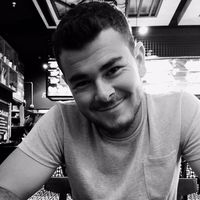 Photos de Güney Yılmaz