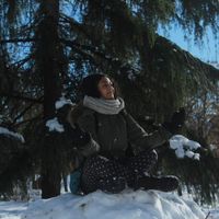 Isis Mendoza's Photo