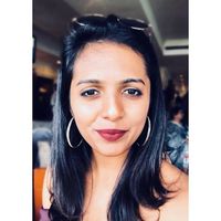 Fotos de Rithvika Bhandary