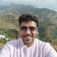 Abhishek Kashyap的照片