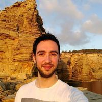 Álvaro Carmona的照片