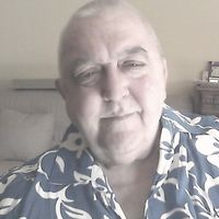 Bernard ROBERT的照片