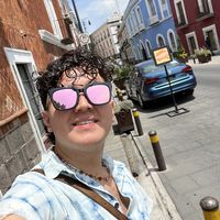 Alejandro Vargas Losson的照片