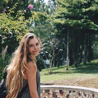 Tamara Hardy的照片