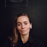 Niki Pilařová的照片