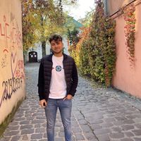 Azzie Kadiri的照片