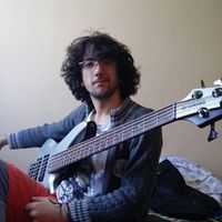 Hakan Caner的照片