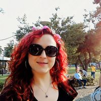 Photos de hale eroglu