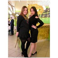 Refina Wahyono's Photo