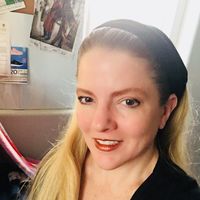 Holly Gardner的照片