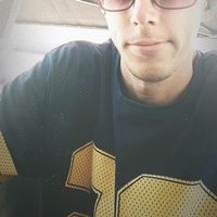 Artem Dmitriev的照片