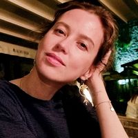 Julia Lysakova's Photo