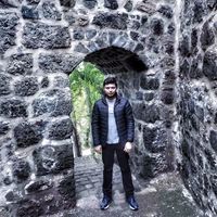 Burak Dağdeviren的照片