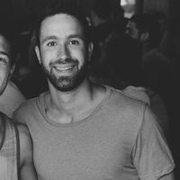 moti holinger的照片