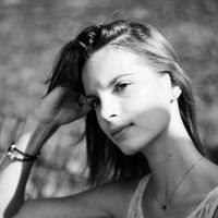 charlotte biscarrat's Photo