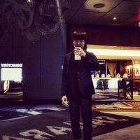 Sung Hoon Lee的照片