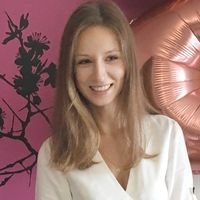 Klaudia Kwasna的照片