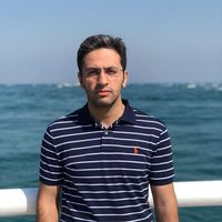 AMIRHOSSEIN HAGHIGHI的照片