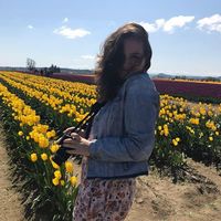 Jessica Gloe's Photo