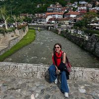 Oyzoda Aminova的照片