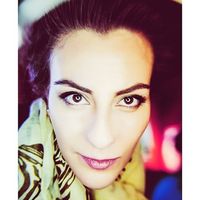 Iris Haidău's Photo