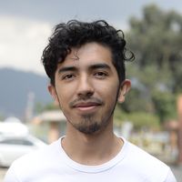Andrés Castellanos的照片