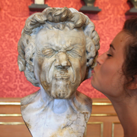 Le foto di Mathilde Chaouche