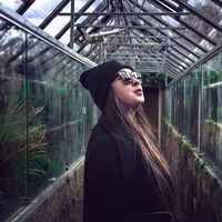 Fotos von Monica Godart