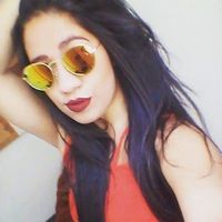 Tarsila Santos的照片