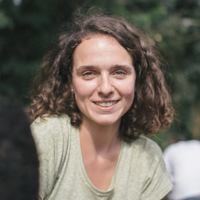 Hélène Ramajo的照片