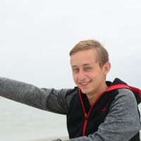 Aleksandr Konov的照片