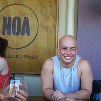 Byron Bidgood的照片