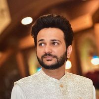 Mafaat Raza的照片