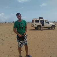 Manuel  Arango的照片