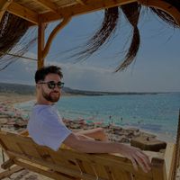 Erhan İlhan的照片