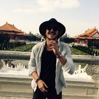 Paul Pfeiffer的照片