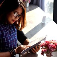 Oanh Nguyễn's Photo