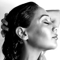 Zohra  Hassani's Photo