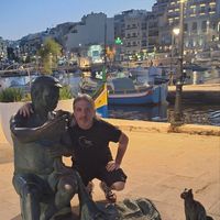 NIKOS APOSTOLOY的照片