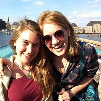 Laura Mangels and Felicitas Butt的照片