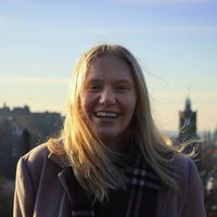 Kira Samide的照片