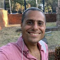 Gabriel Benderski的照片