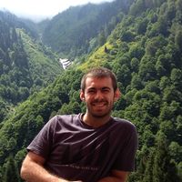 Galip Yiyen的照片