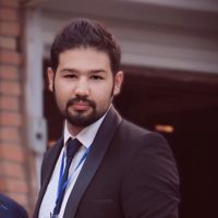 Siavosh Vahabzadeh的照片