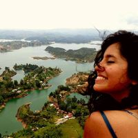 Angie Navia的照片