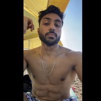 Ammar Kadry的照片